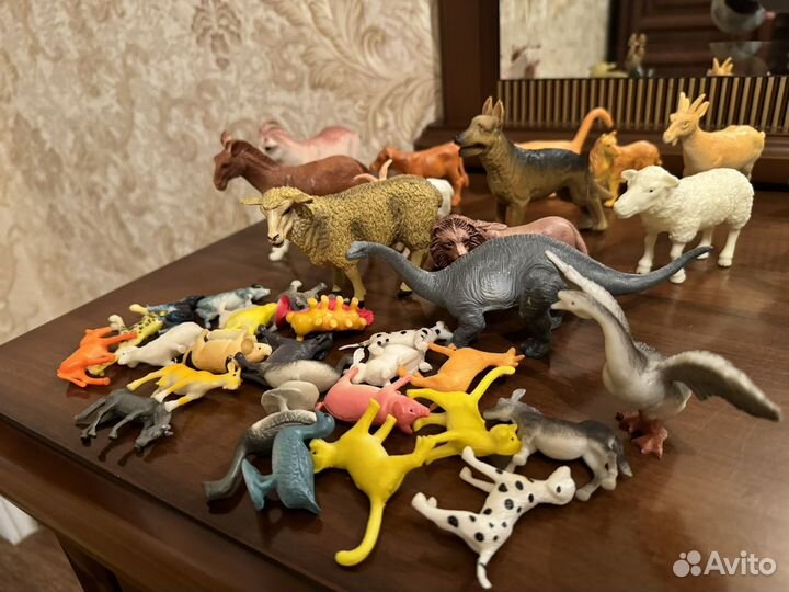 Игрушки фигурки животных