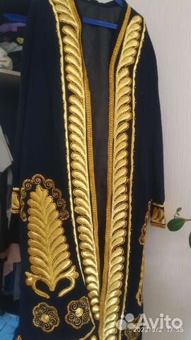 Чапан узбекский (халат-золотое шитьё на бархате)