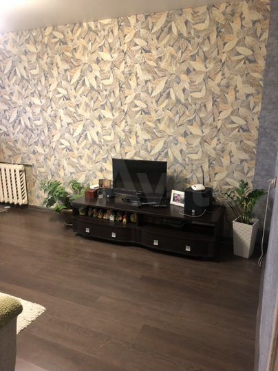 2-к. квартира, 43 м², 9/9 эт.