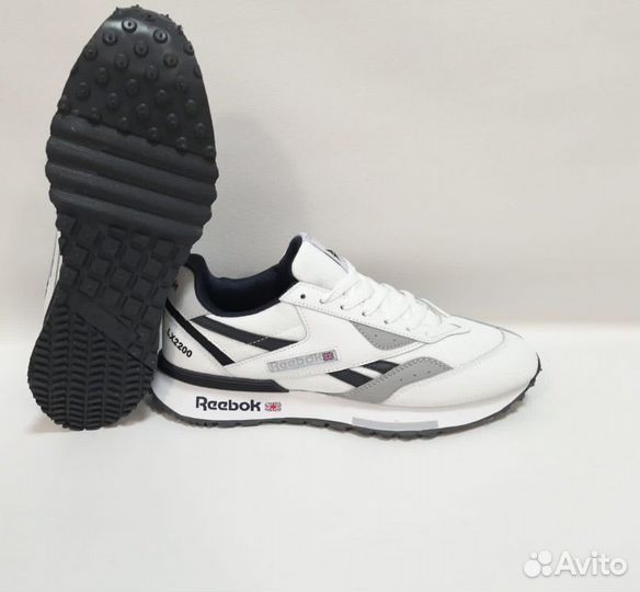 Кроссовки белые Reebok LX2200 лето артикул 3180