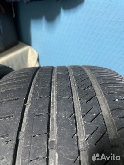 Kinforest KF-550 295/35 R21