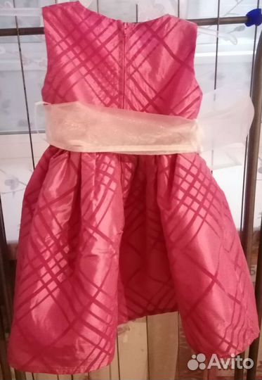 Платье нарядное