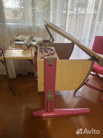 Растущая парта и стул деми