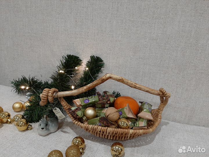 Корзина плетеная