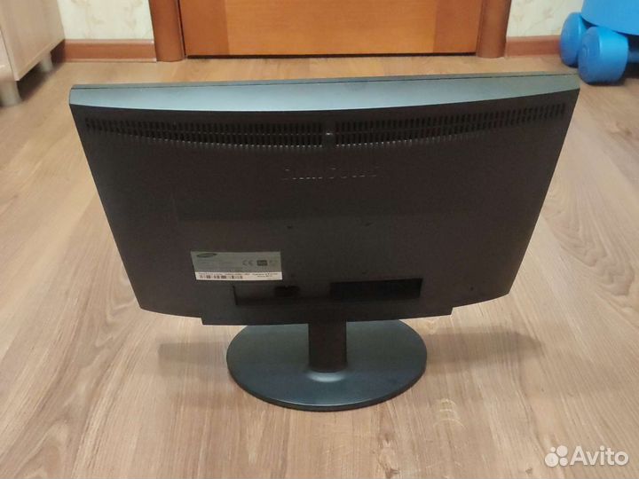 Монитор Samsung 19