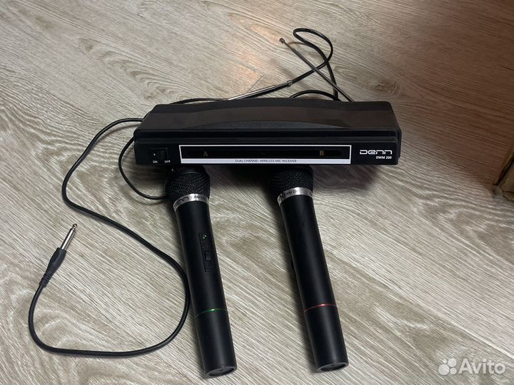 Микрофон для караоке беспроводной
