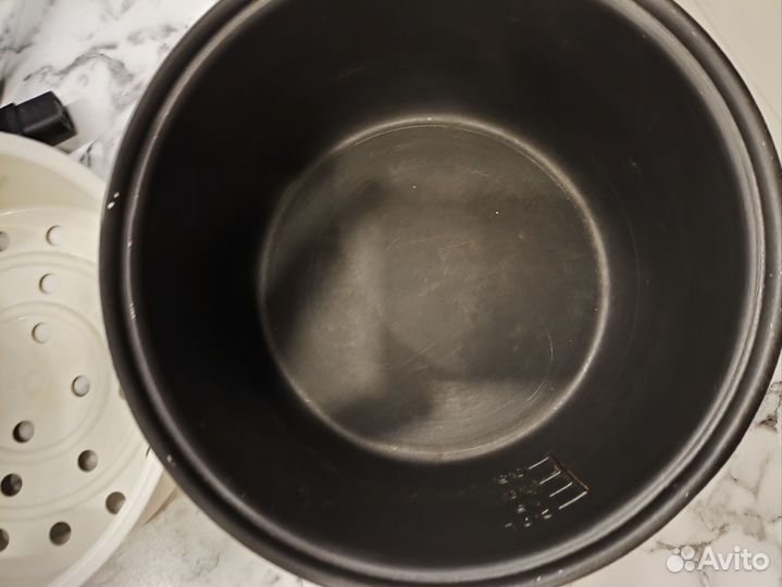 Мультиварка redmond