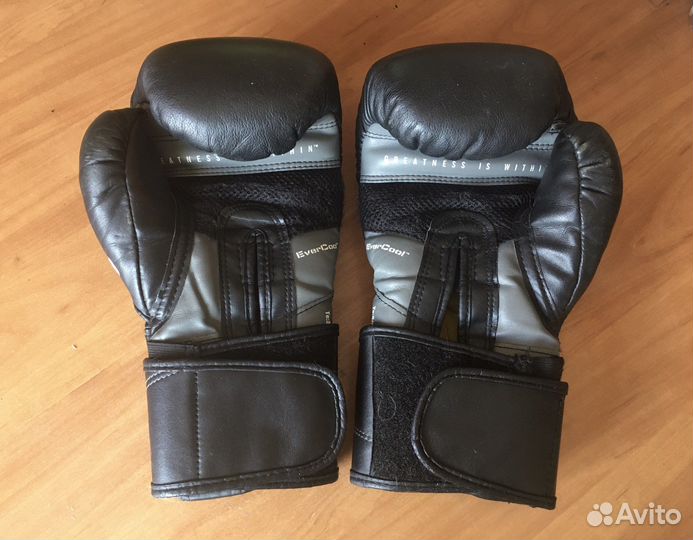 Боксерские перчатки 12 oz everlast