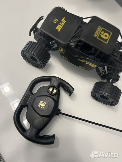 Машина на радиоуправлении