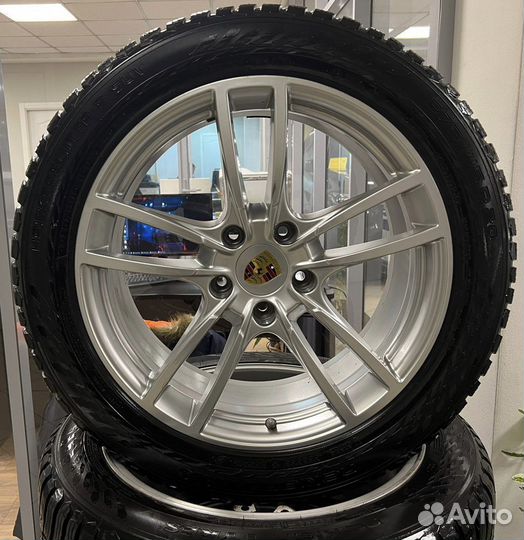 Зимние колёса оригинал porsche Cayenne R20