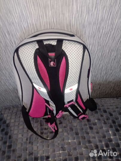 Школьный рюкзак