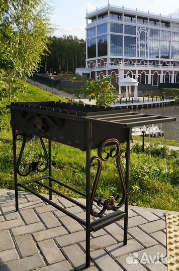 Мангал с Коваными ножками Подарок совок+кочерга