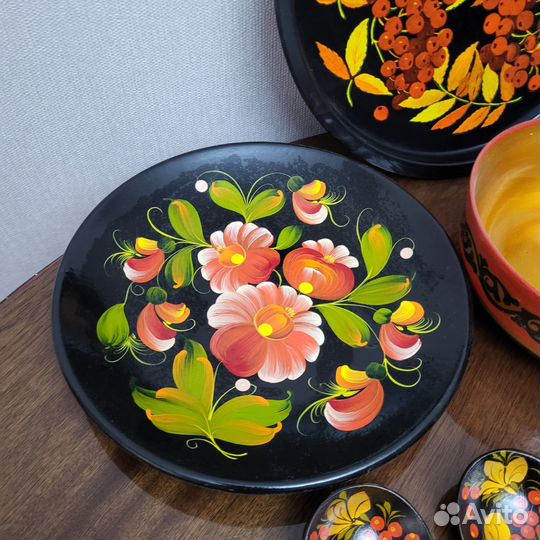 Набор посуды хохлома