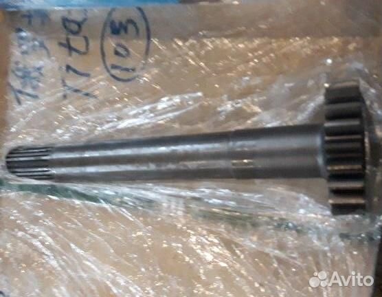 Вал редуктора хода Hitachi ZX330-3