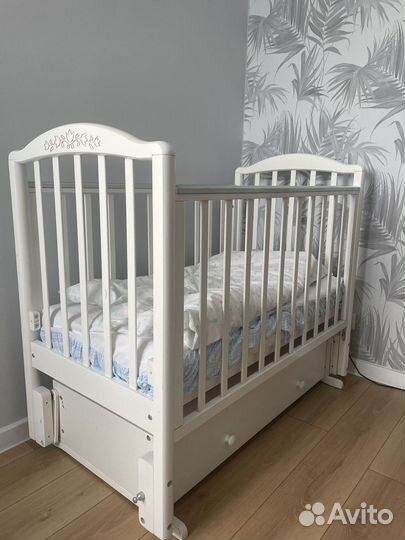 Детская кроватка Можга Руслан С-725 с маятником