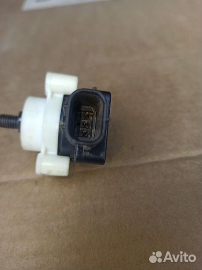 Датчик положения кузова Honda Civic