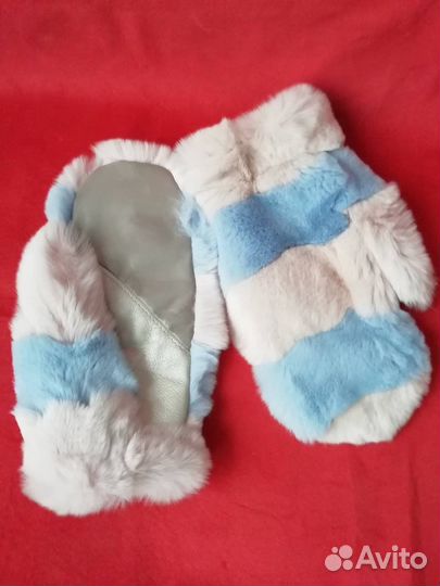 Врежки из меха кролика рекс