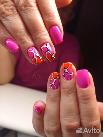 Наращивание, гель-лак, маникюр, педикюр