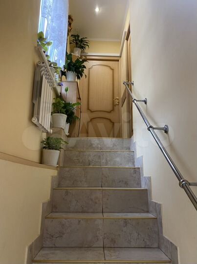 2-к. квартира, 50 м², 2/2 эт.