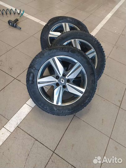 Michelin X-Ice Snow 235/55 R17