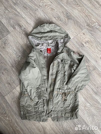 Ветровка для девочки