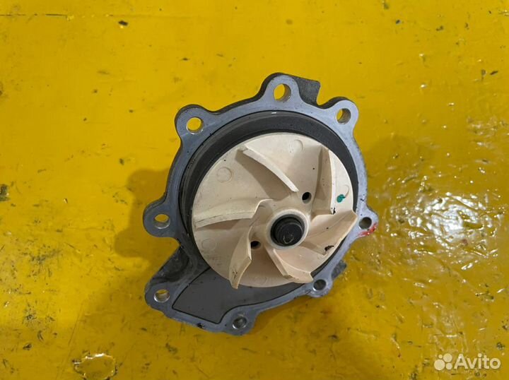 Водяной насос помпа jaguar X type YB