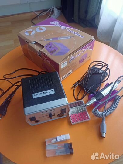 Машинка для аппаратного маникюра