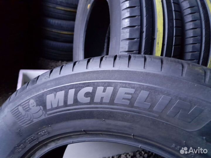 Michelin Pilot Sport 4 SUV 235/65 R18 110H