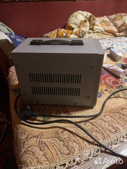 Стабилизатор напряжения ruself