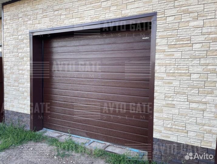 Секционные ворота