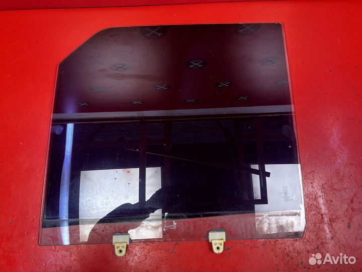 Стекло передней левой двери Nissаn Раtrоl 160