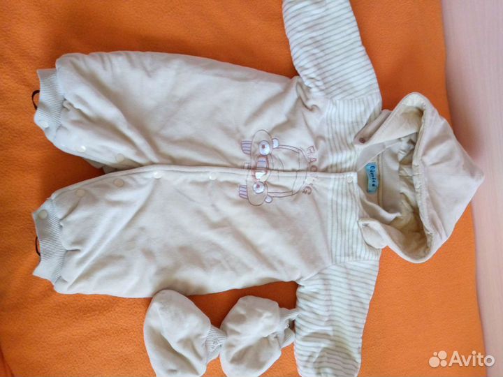 Комбинезон демисезонный 74