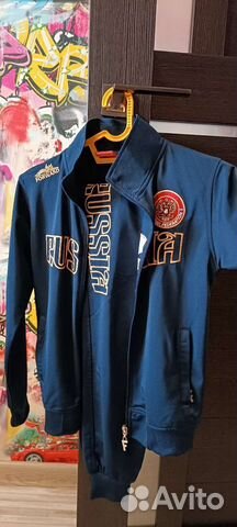 Спортивный костюм новый, размер 140