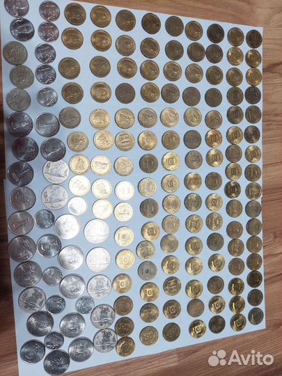 Юбилейные монеты