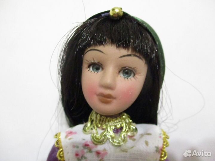 Кукла фарфоровая коллекция Бурда