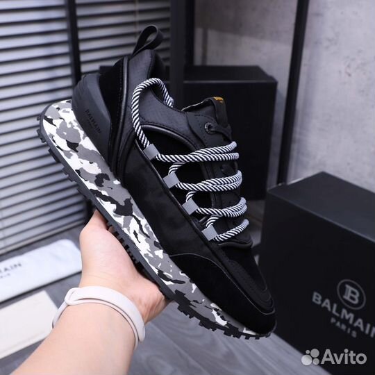 Кроссовки Balmain
