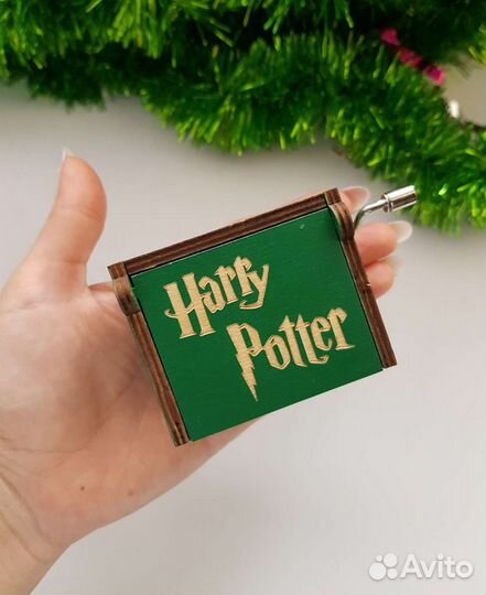 Музыкальная шкатулка Гарри Поттер Хогвартс разные