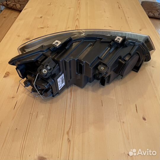 Фара левая Volkswagen Polo новая