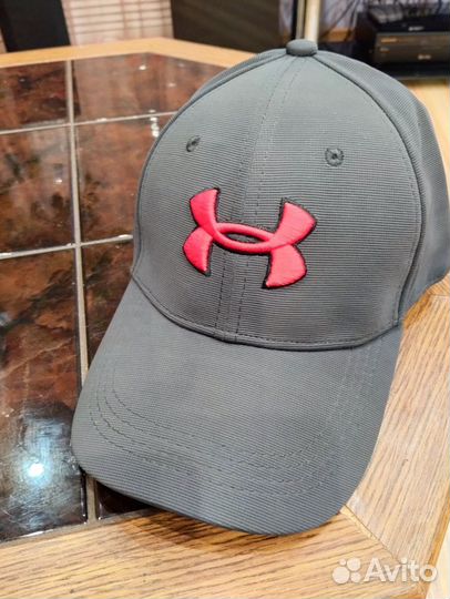 Бейсболка under armour