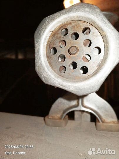 Мясорубка ручная СССР чугунная