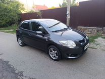 Toyota Auris 1.4 MT, 2007, 250 000 км, с пробегом, цена 710 000 руб.