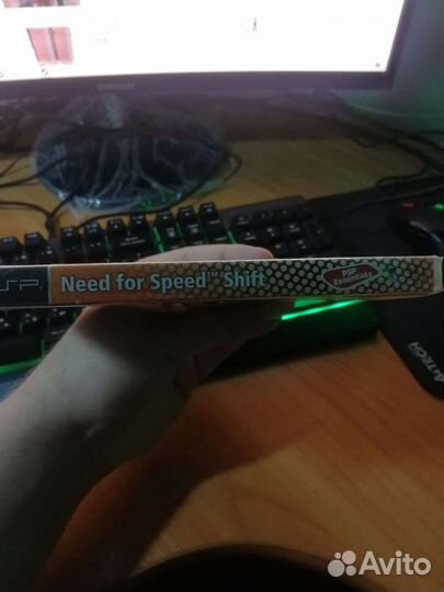Игра Need for spped shift psp