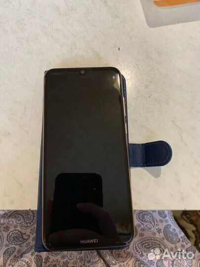 HUAWEI Y6 (2019), 2/32 ГБ