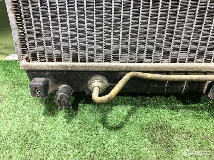 Радиатор охлаждения двигателя Hyundai Sonata Y3