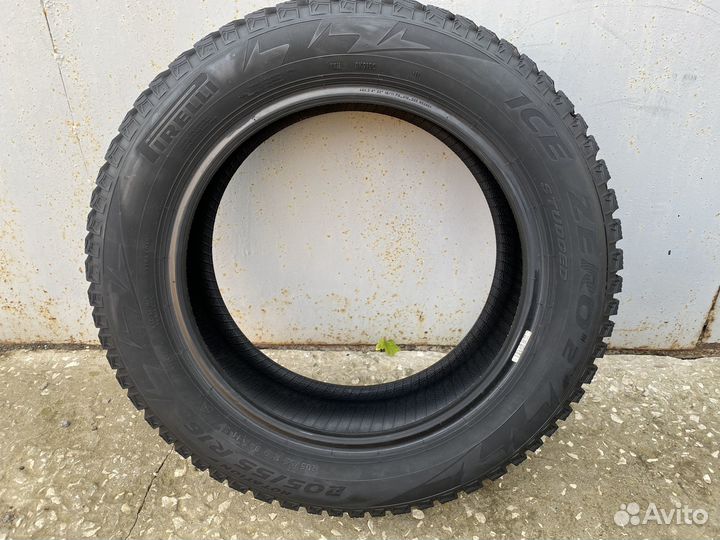 Pirelli Ice Zero 2 205/55 R16 94T