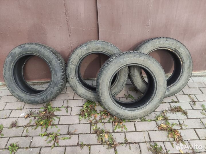 Pirelli Ice Zero 185/65 R15