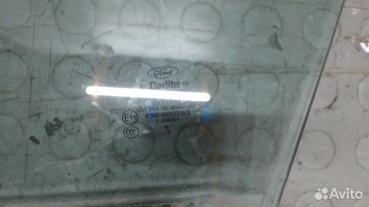 Стекло боковой двери Ford Mustang, 2015