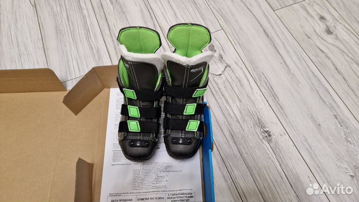 Хоккейные коньки bauer