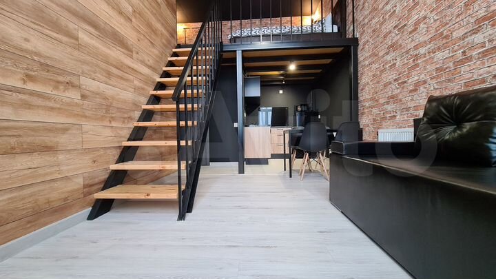 2-к. квартира, 38 м², 1/17 эт.