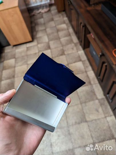 Визитница металлическая